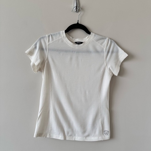 allbirds Tops - Allbirds-Waffle Textured Cream Lightweight Tee (Size:Small)